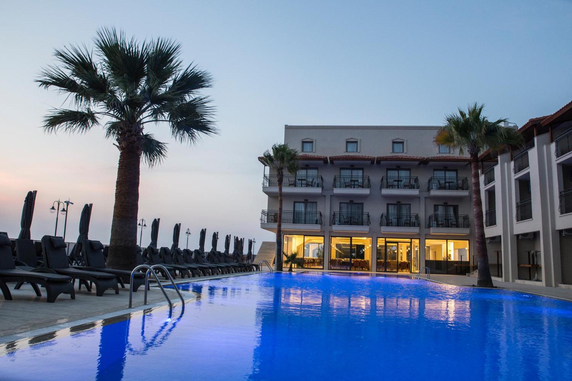 Neopol Hotel Kusadasi Luaran gambar