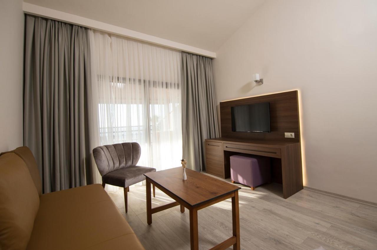 Neopol Hotel Kusadasi Luaran gambar